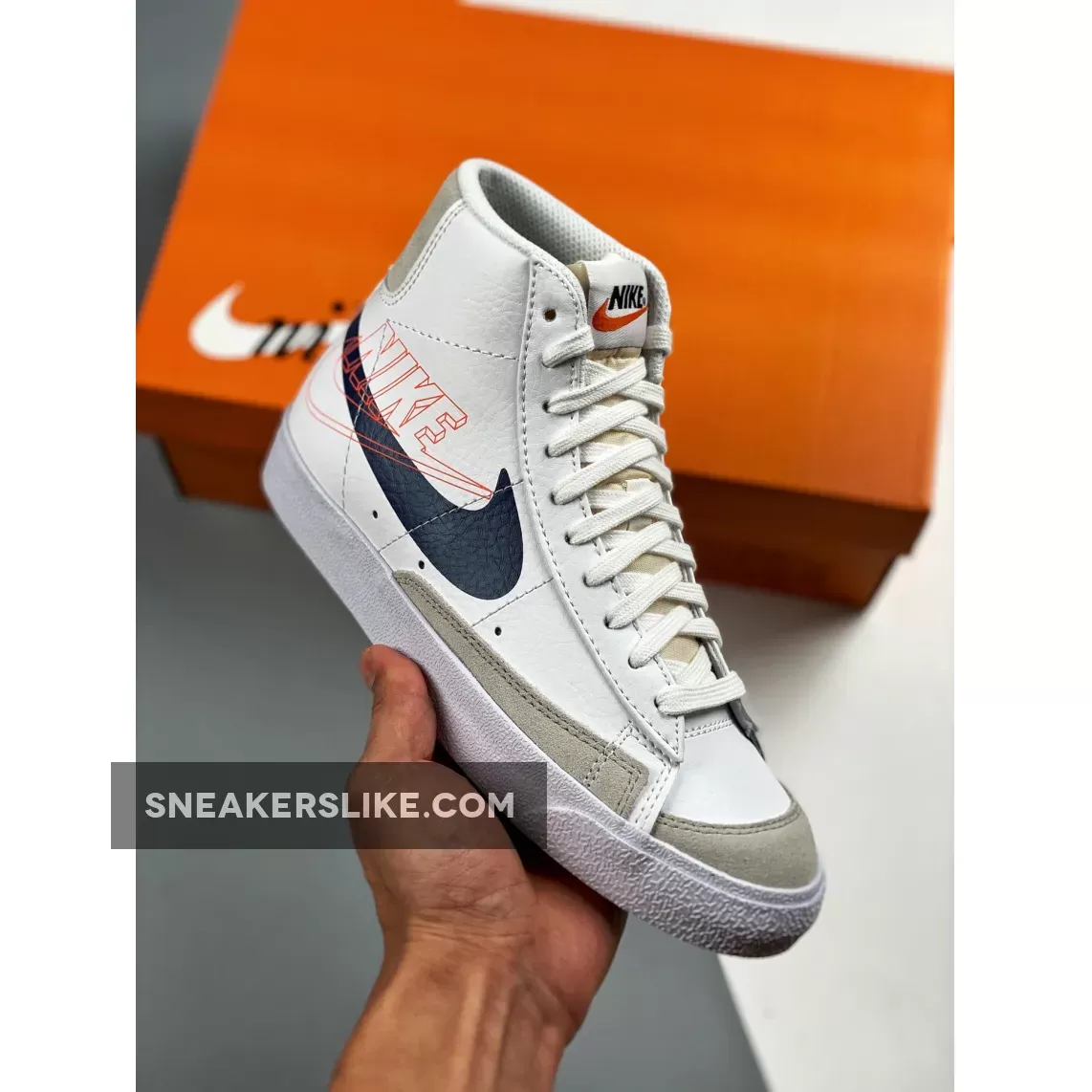 Nike Blazer Mid Reverse Logo White DA4651-100 / reverse logo blazers