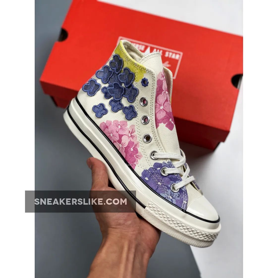 Converse Chuck 70 High ‘Floral’ Beige/Yellow/Purple Canvas Restock