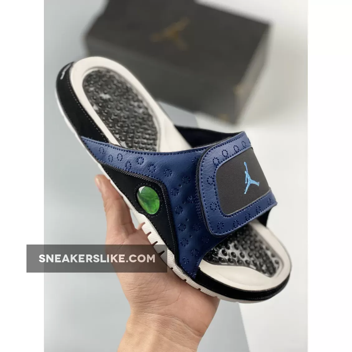 jordan hydro 13 slide midnight bavy black 684915-400 jordan 13 midnight