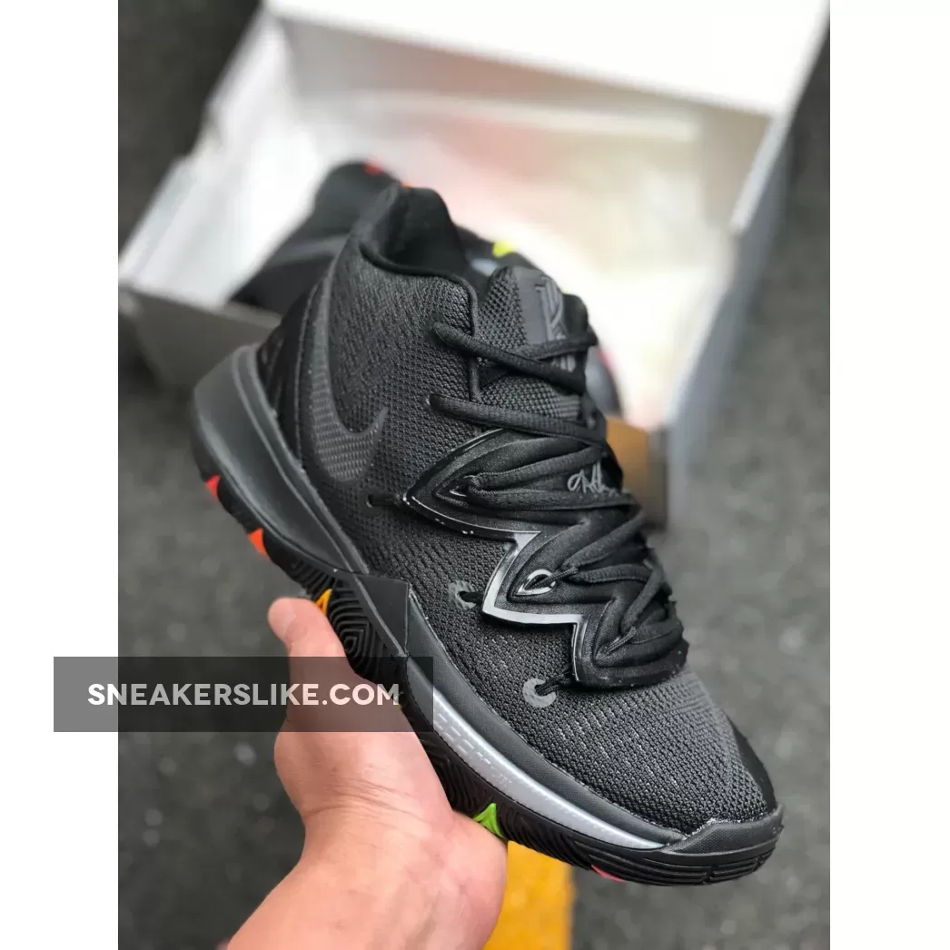 Nike Kyrie 5 Triple Black Rainbow Sole / kyrie 5 black rainbow