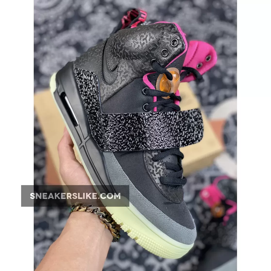 Nike Air Yeezy 'Blink' Black / nike yeezy black