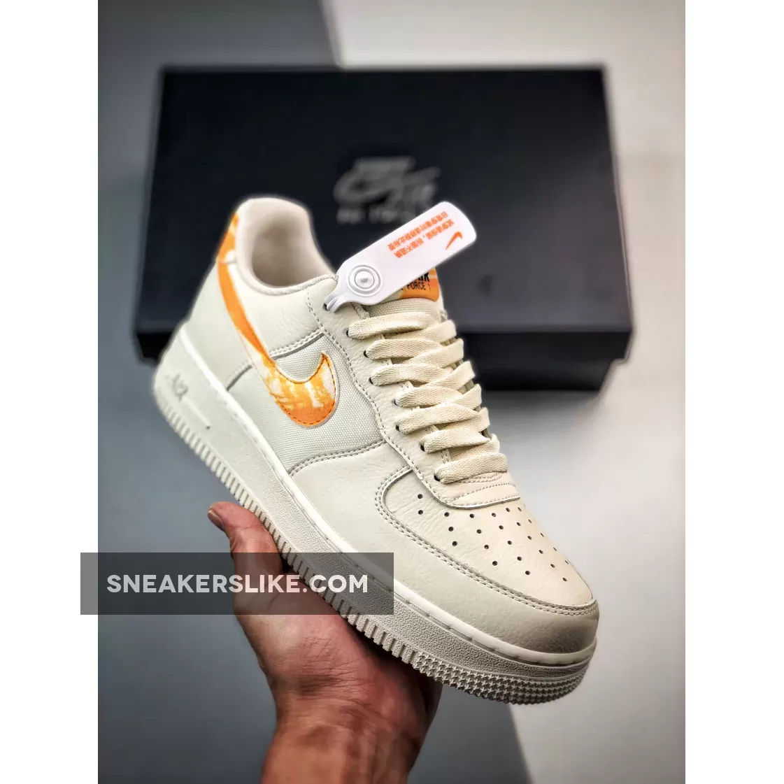 Nike Air Force 1 Low White Orange Streaks FN3419-100 New Releases