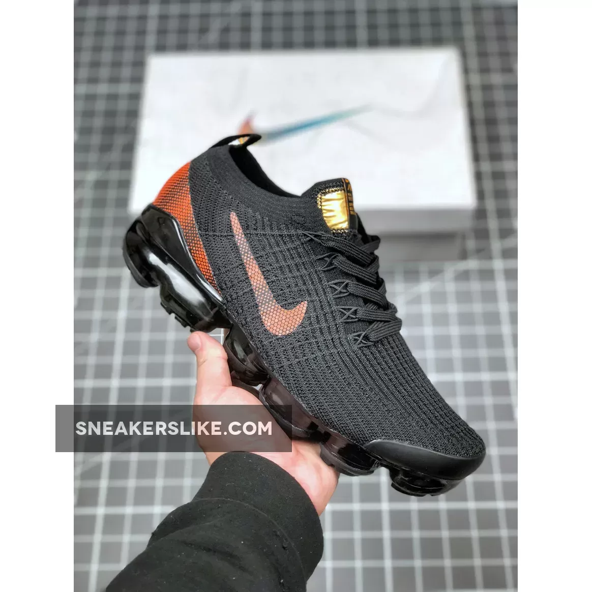 Nike Air VaporMax Flyknit 3 Black/Dark Smoke Grey/Total Orange Orange Vapormax Flyknit