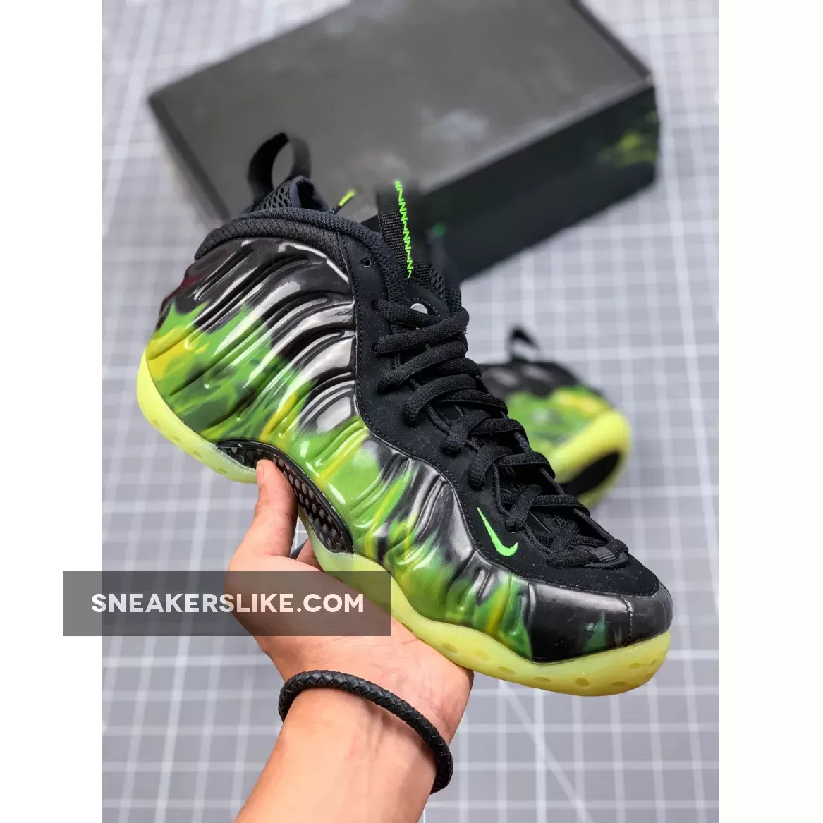 Nike Air Foamposite One 'Paranorman' Black/Electric Green / paranormal foams