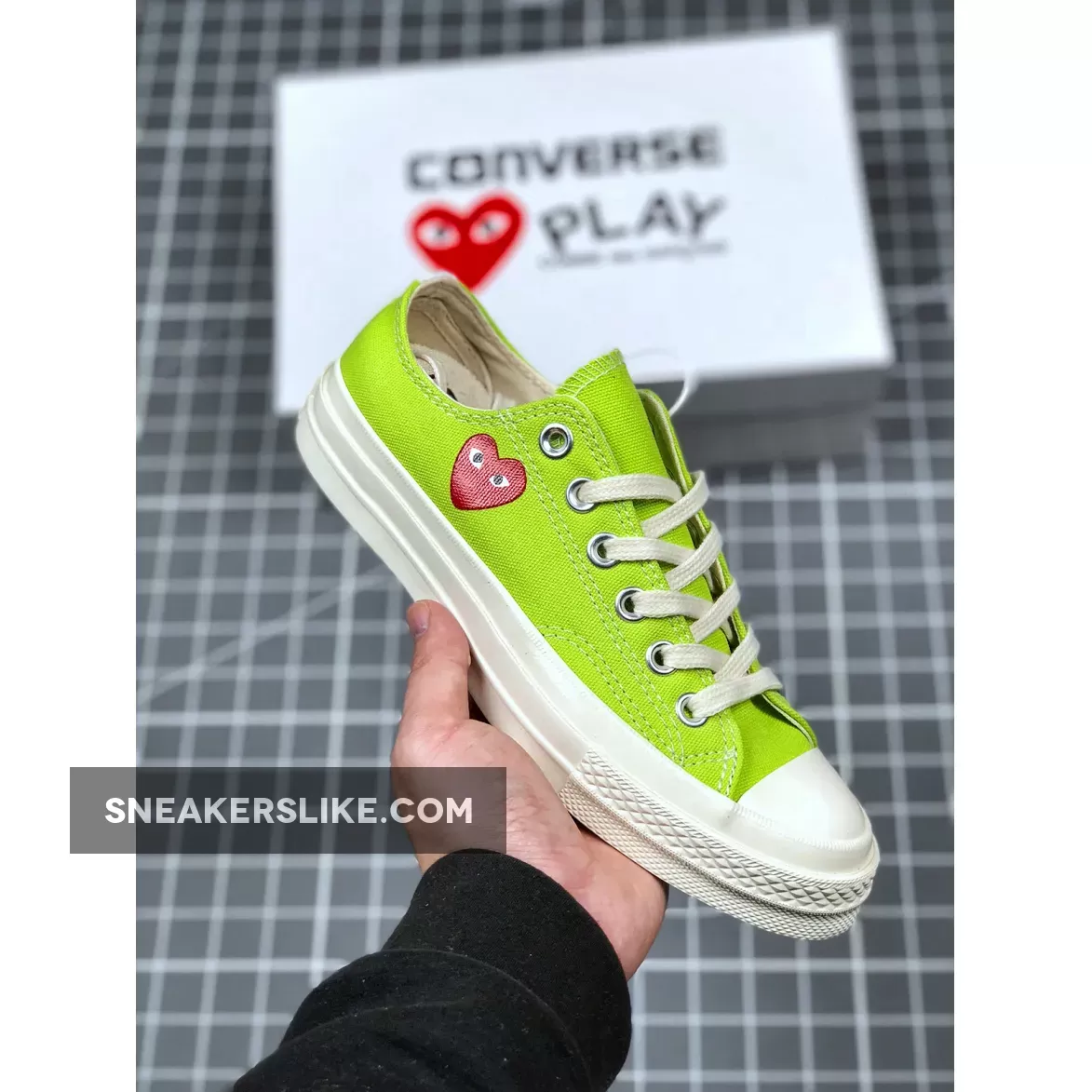 Women Comme des Garcons Play Converse Chuck Taylor All Star 70 Low Lime 168302C / converse lime green