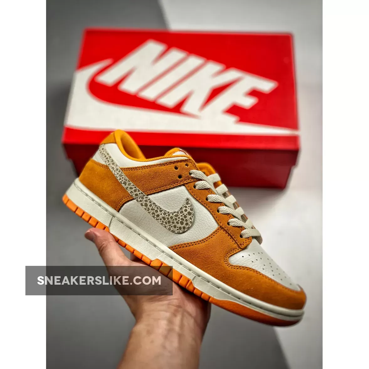 Nike Dunk Low Kumquat/Light Bone/Dark Driftwood DR0156-800 Orange And White Dunks