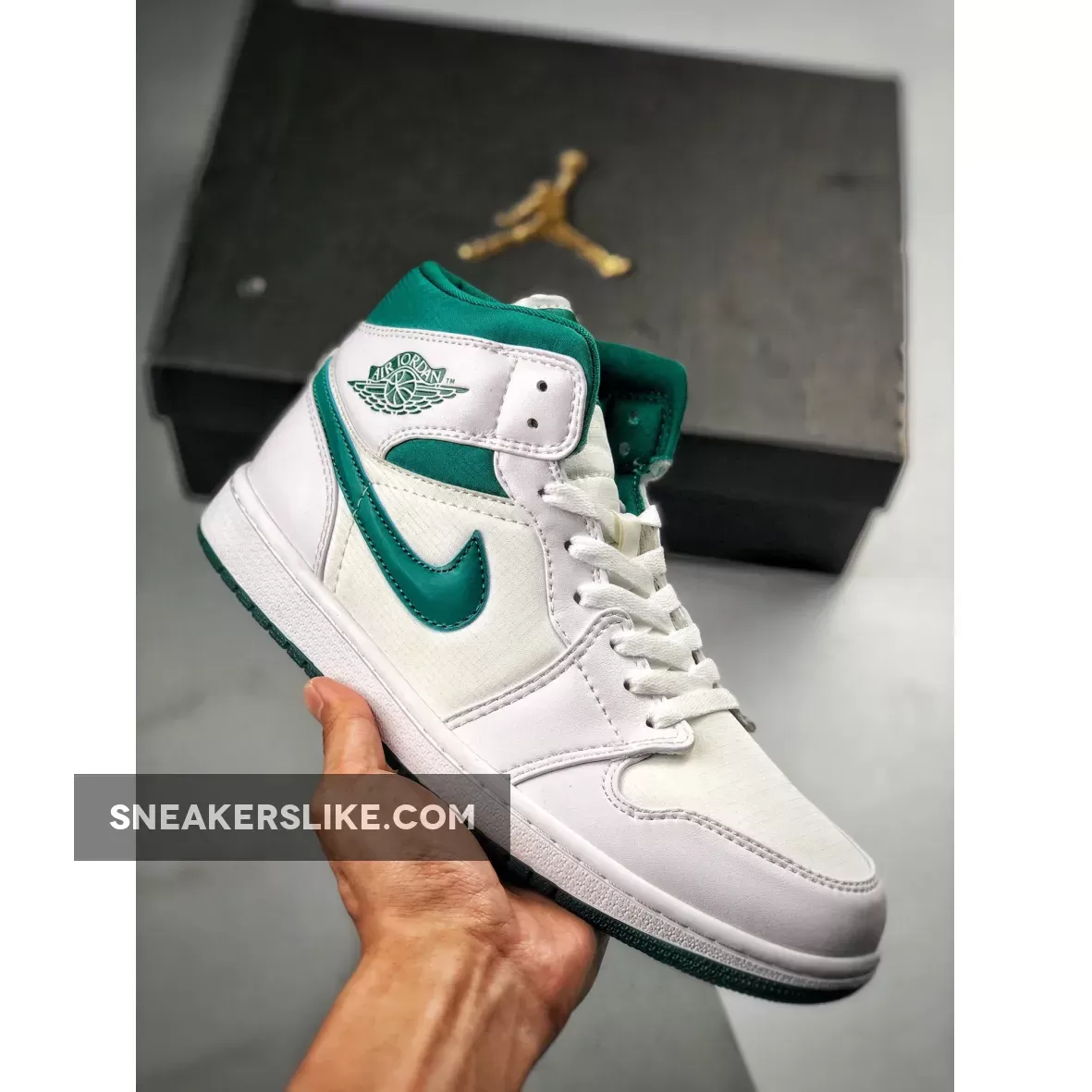 Air Jordan 1 Mid 'Mystic Green' AJ1 WHITE CD6759-103 To Buy