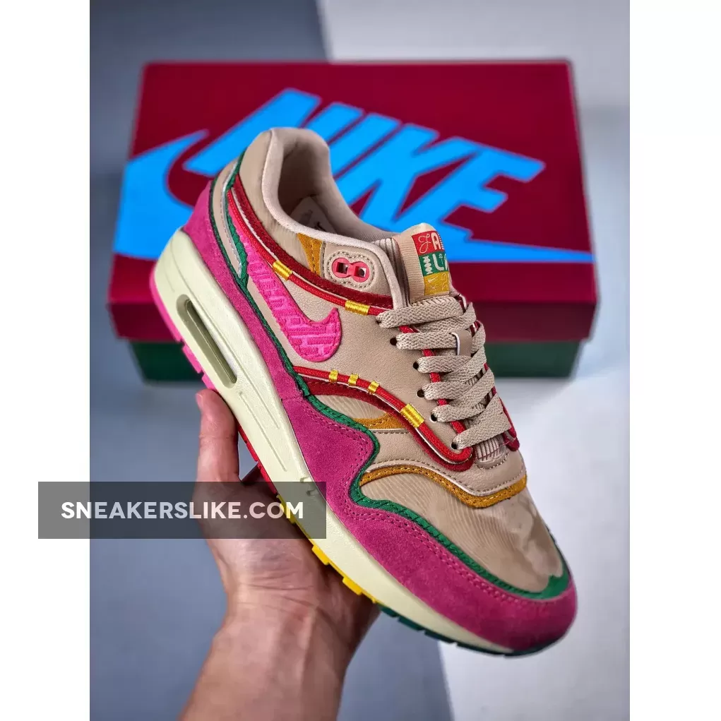 Cow Tasman Ugg / Nike Air Max 1 Premium Familia Pink Multi