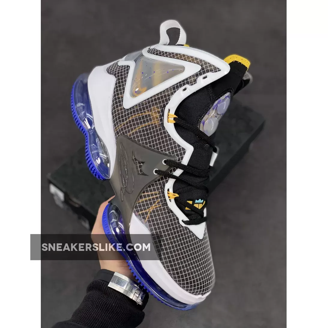 Nike LeBron 19 'Hardwood Classic' Black/White-Yellow / nike lebron 19 hardwood classic