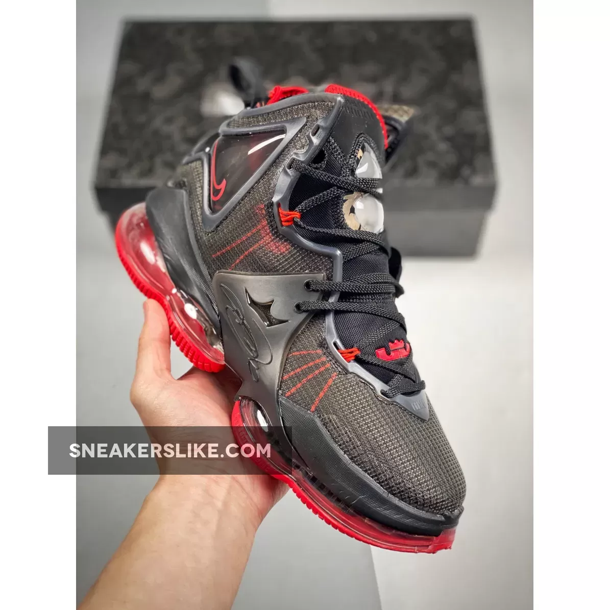 Nike LeBron 19 'Bred' Black Red DC9340-001 / lebron xix black and red