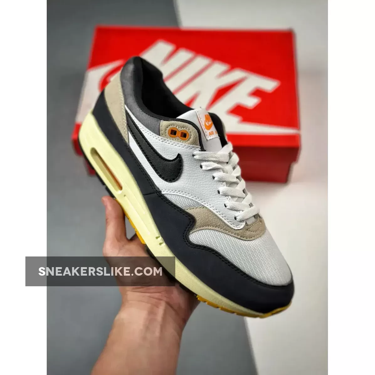 Nike Air Max 1 Athletic Department Nike Athletic Department FN7487-133