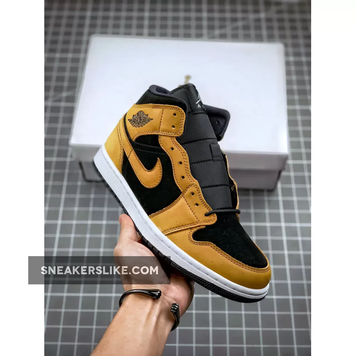 Air Jordan 1 Mid SE 'Desert Ochre' DB5453-700 #jordan 1 desert ochre