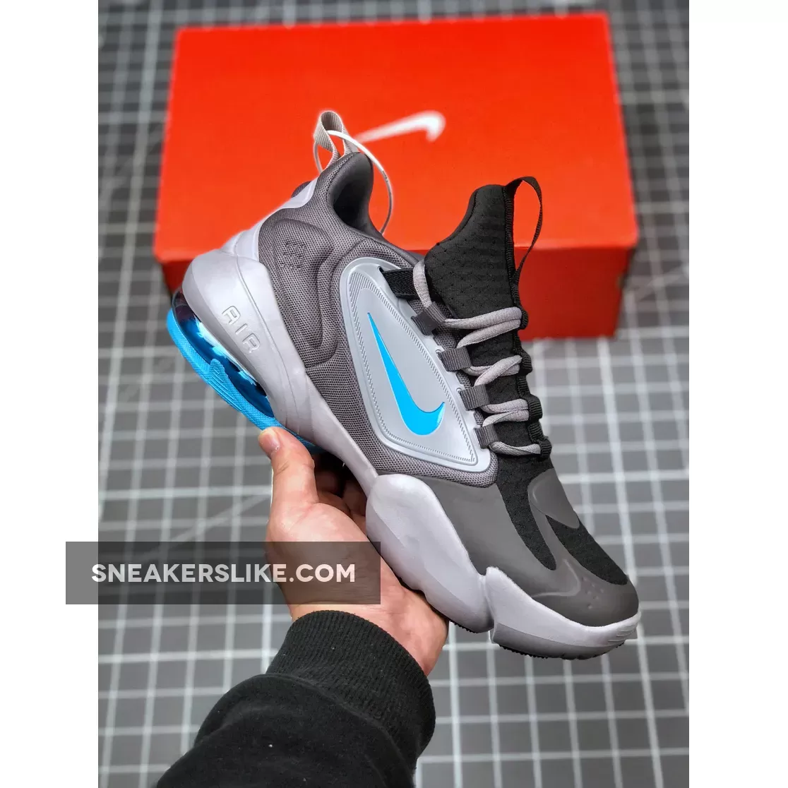 Nike Air Max Alpha Savage Cool Grey/Dark Grey/Black New Releases