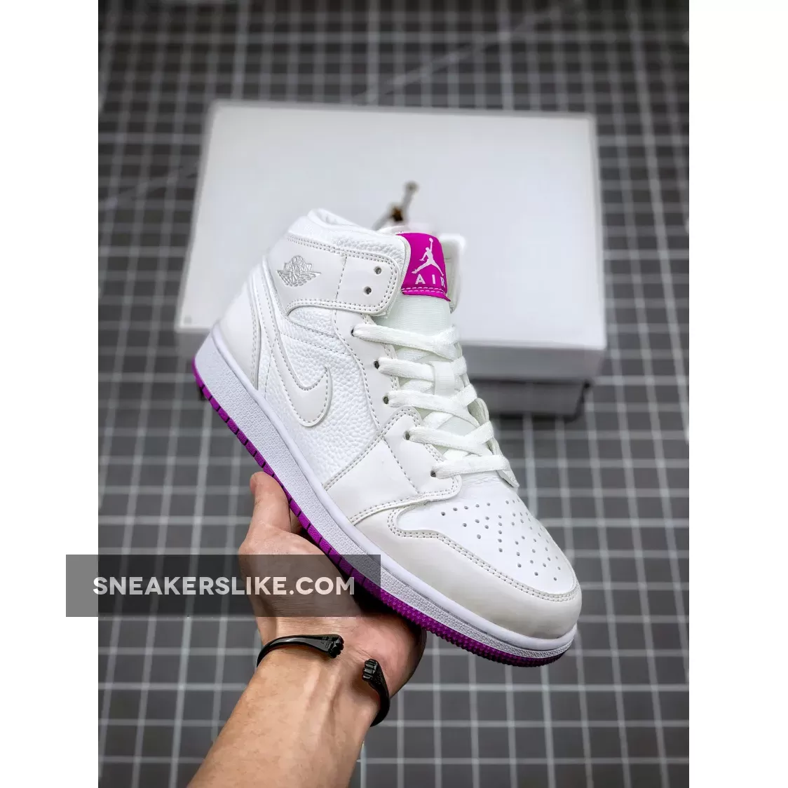 Grade School Nike Air Jordan 1 Mid White Fuchsia Blast 555112-100 To Buy