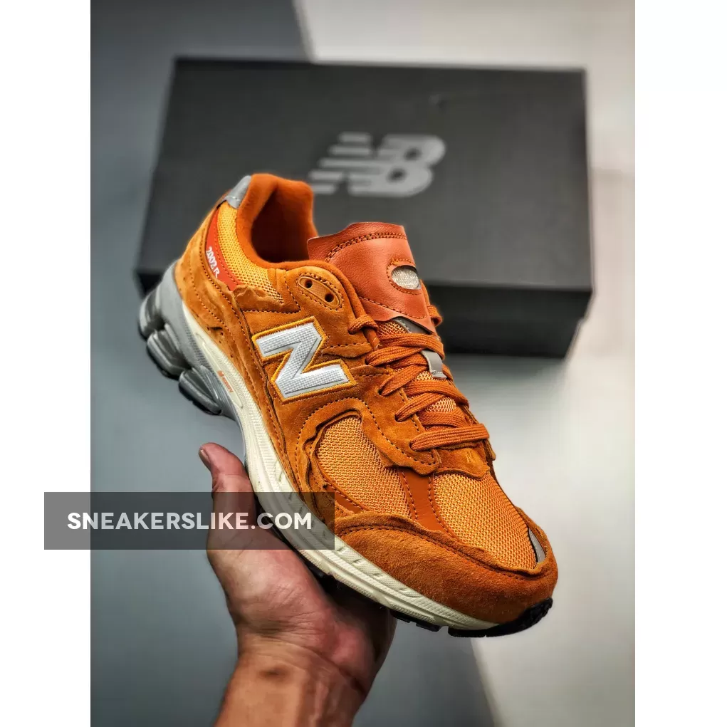 New Balance 2002R Protection Pack Orange M2002RDE Orange Protection Pack New Balance