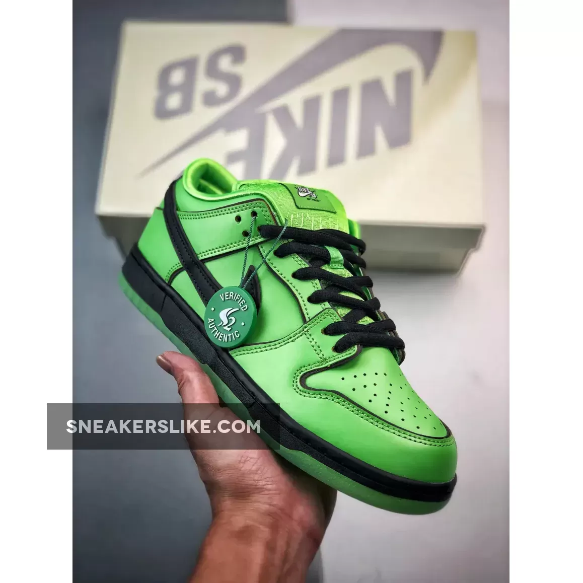 The Powerpuff Girls x Nike SB Dunk Low Buttercup Green Nikes