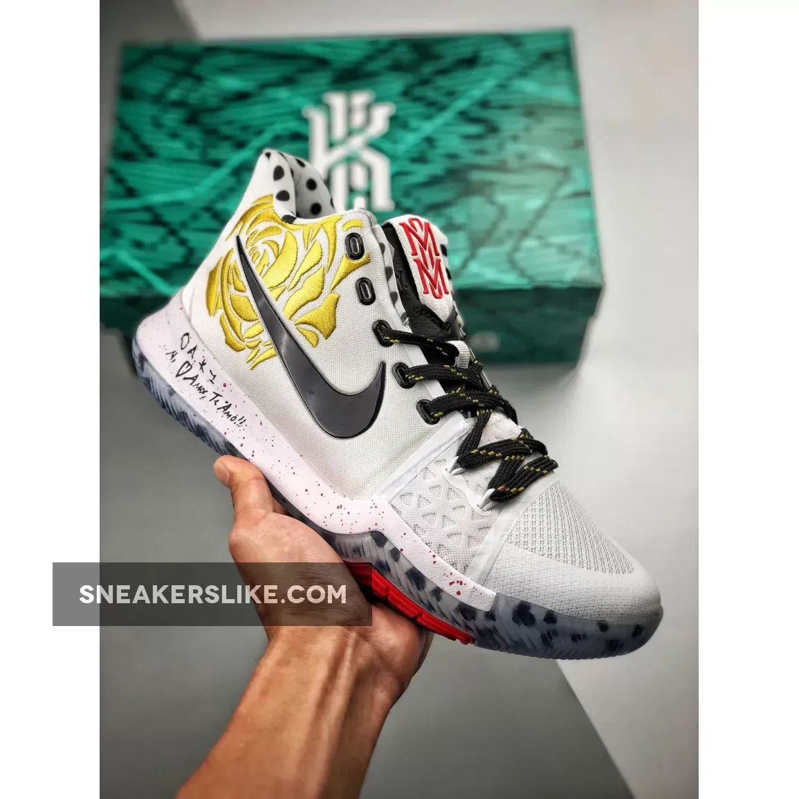 Sneaker Room x Nike Kyrie 3 'Mom' White Gold / white and gold kyrie 3