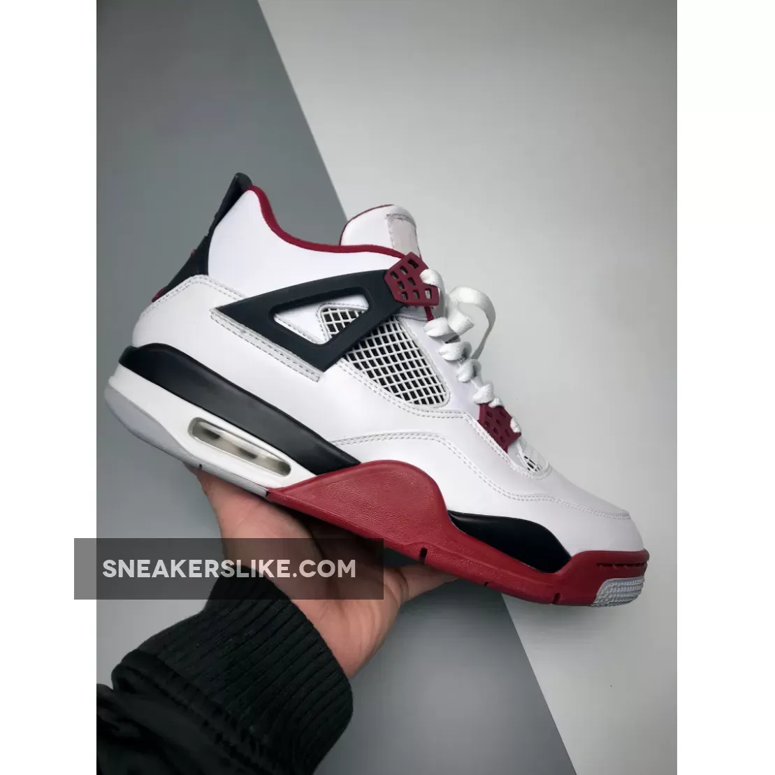 Air Jordan 4 Retro 'Fire Red' For Sale