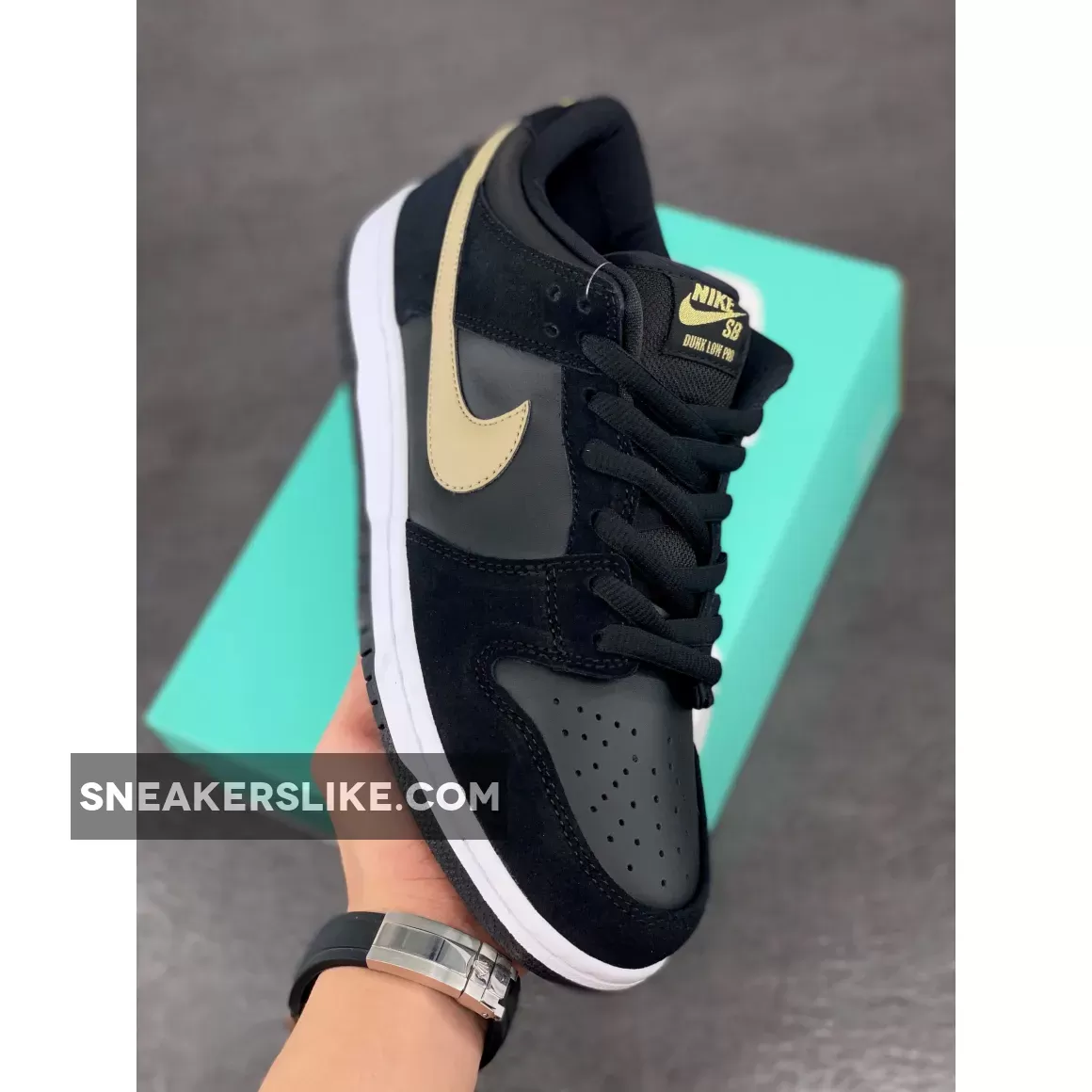 Nike Dunk Low Sb Pro 'Metallic Gold' Black Gold-White BQ6817-002 New Releases