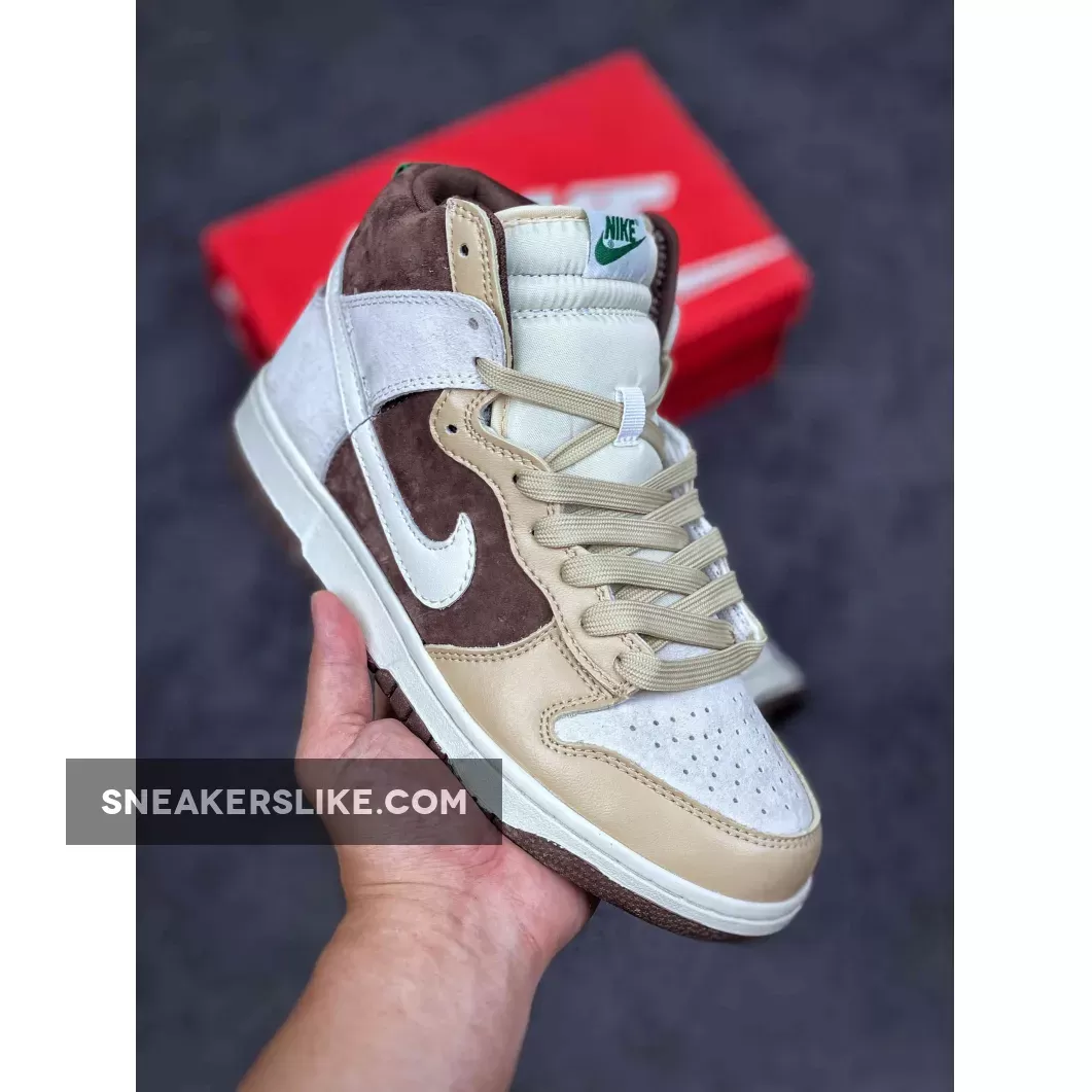 Nike Dunk High Sail/Khaki-Light Chocolate Restock