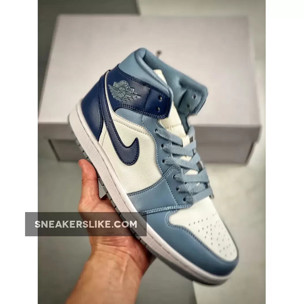 Air Jordan 1 Mid Diffused Blue