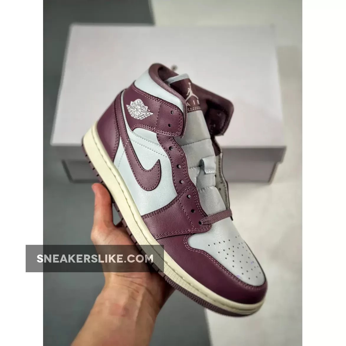 Air Jordan 1 Mid Pure Platinum/Sky J Mauve-Sail