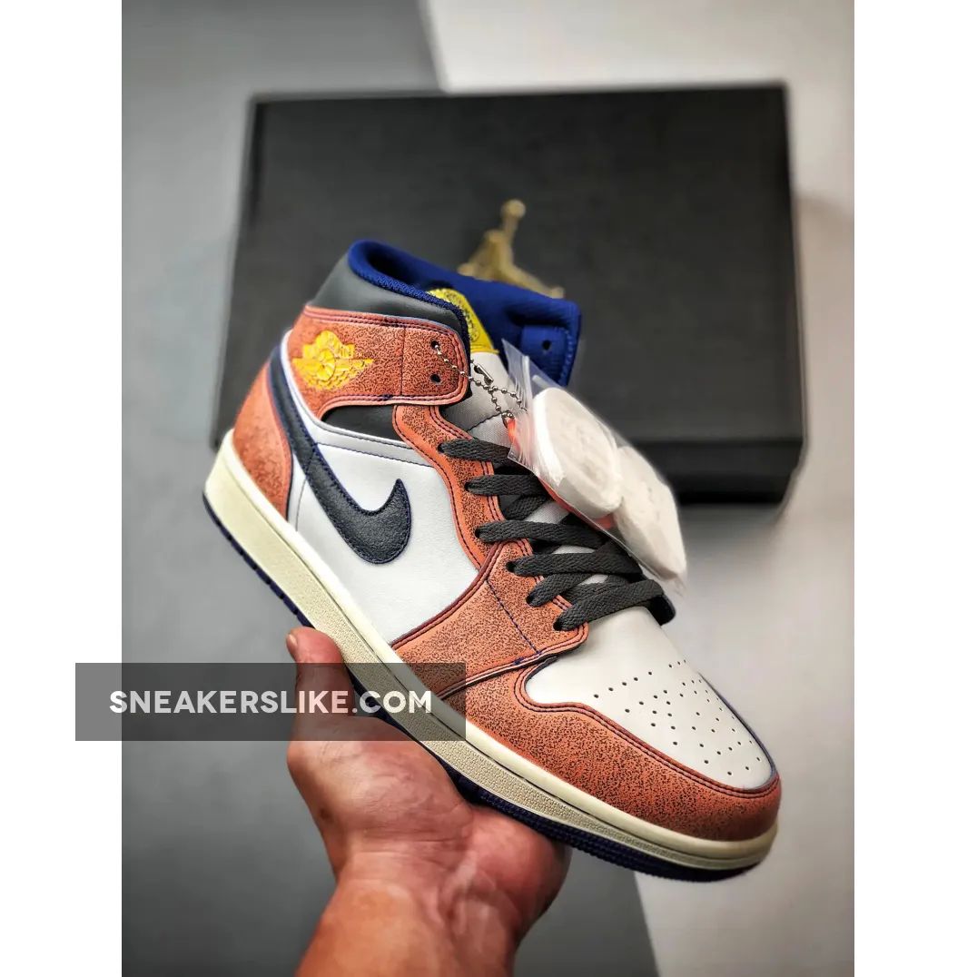 Air Jordan 1 Mid SE Flight Vintage