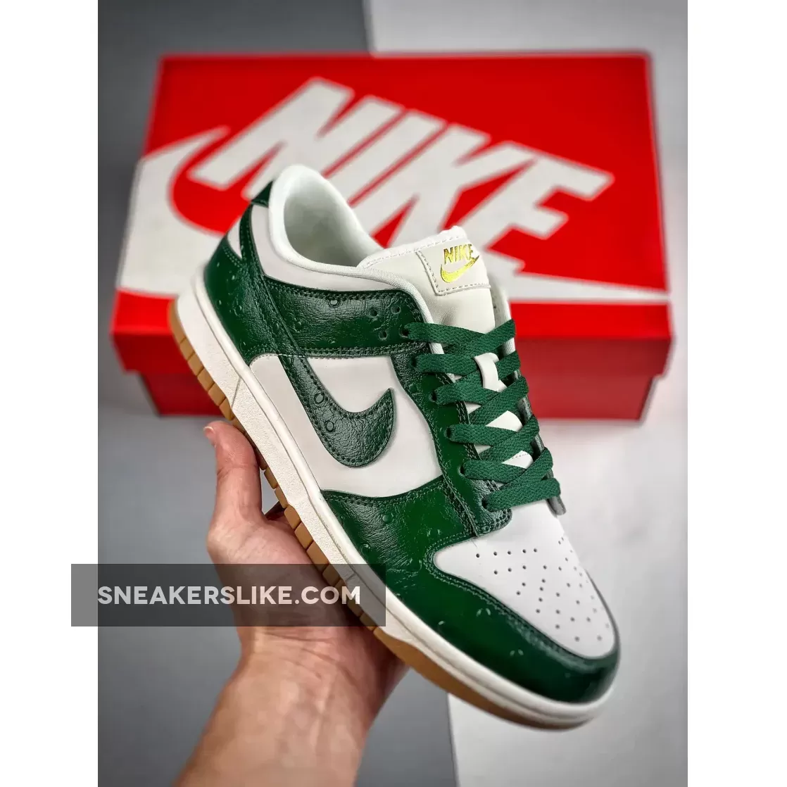 Nike Dunk Low LX Gorge Green